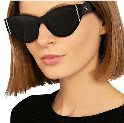 monture de lunette femme chanel|Chanel aviator sunglasses women's.